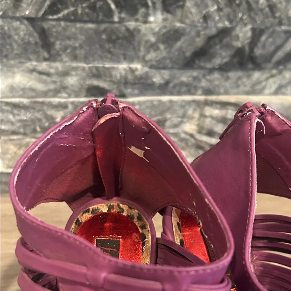 Fredericks of Hollywood Purple Strappy Heels with Leopard‎ insole Women's Size 7